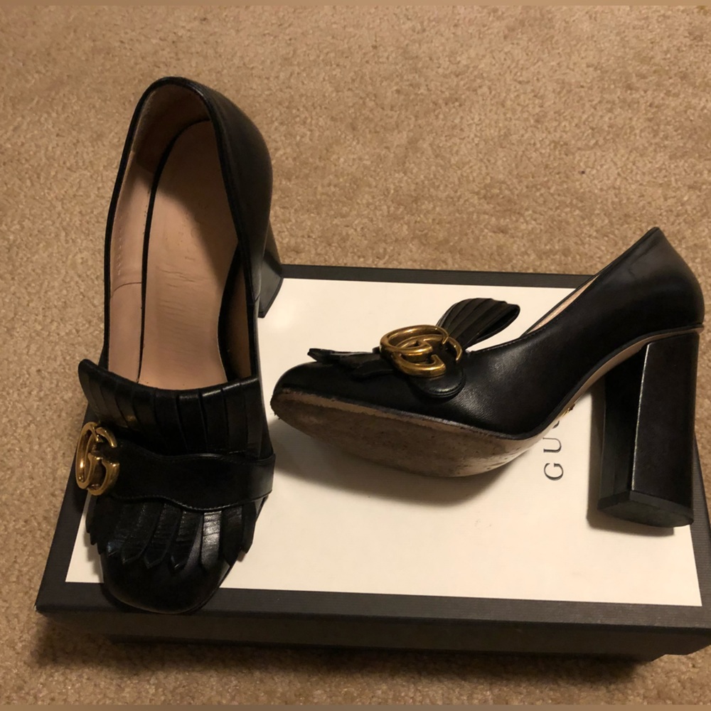 Gucci black leather pumps (authentic) 6.5US 4” heel